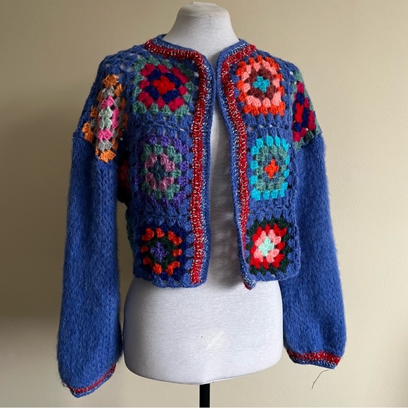 vintage handmade crocheted granny square cardigan - Picture 9 of 15